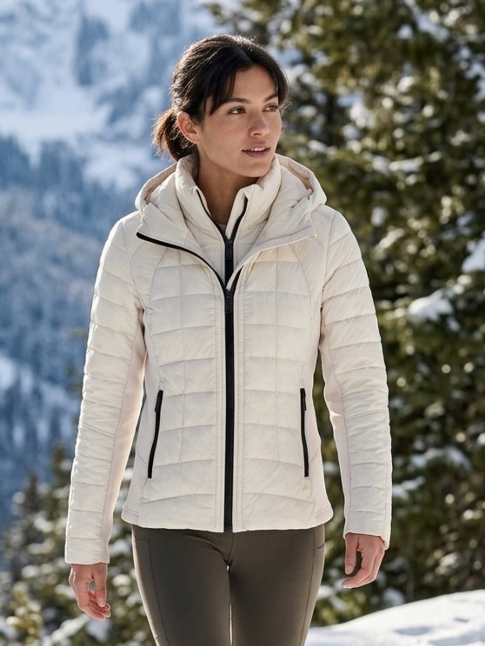 Bernardo Performance Women’s EcoPlume Cream Quilted Puffer Jacket – Size Small